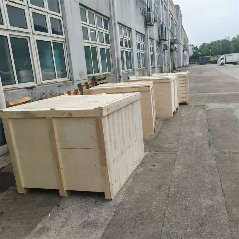 乳山市尼勒克县：物流专线的高效货运之旅