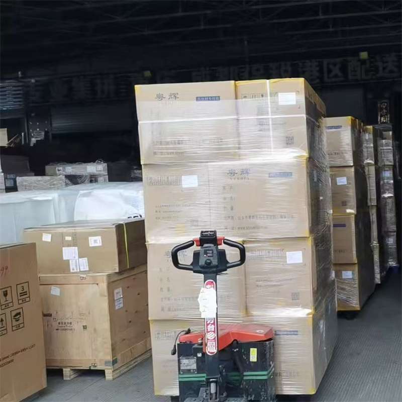 乳山市若尔盖县物流运输：多元服务与高效线路